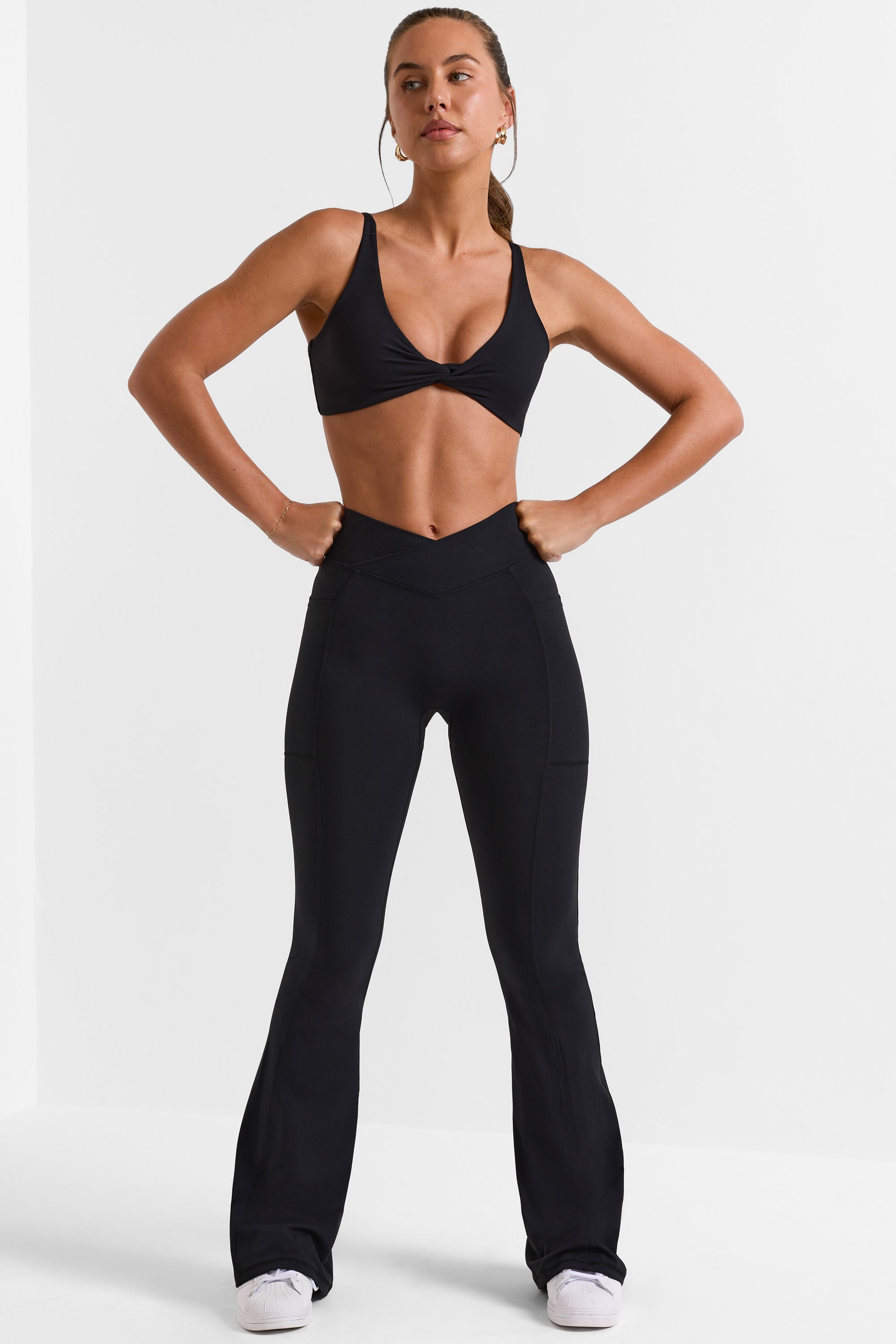 Soft Active V-Waist Flared Leggings in Black