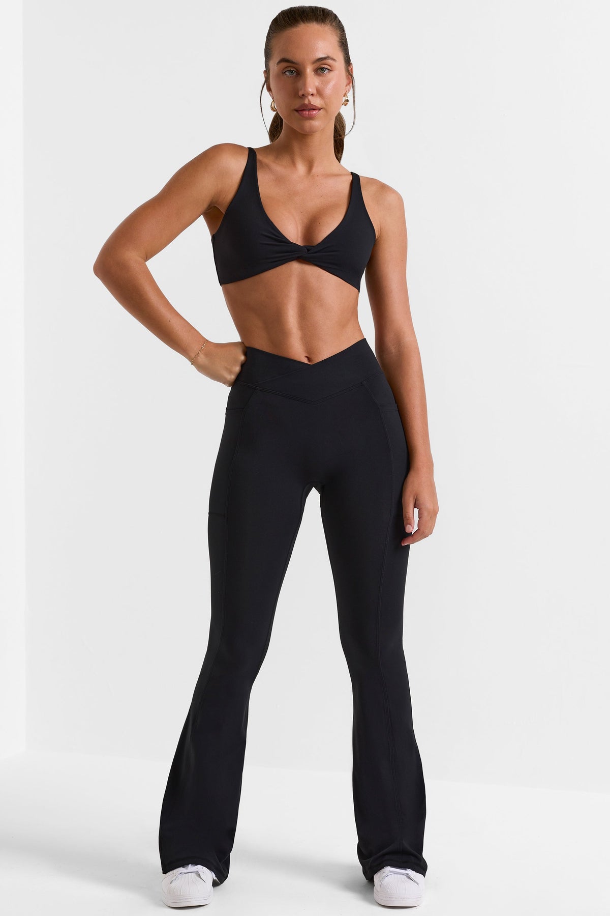 Soft Active V-Waist Flared Leggings in Black