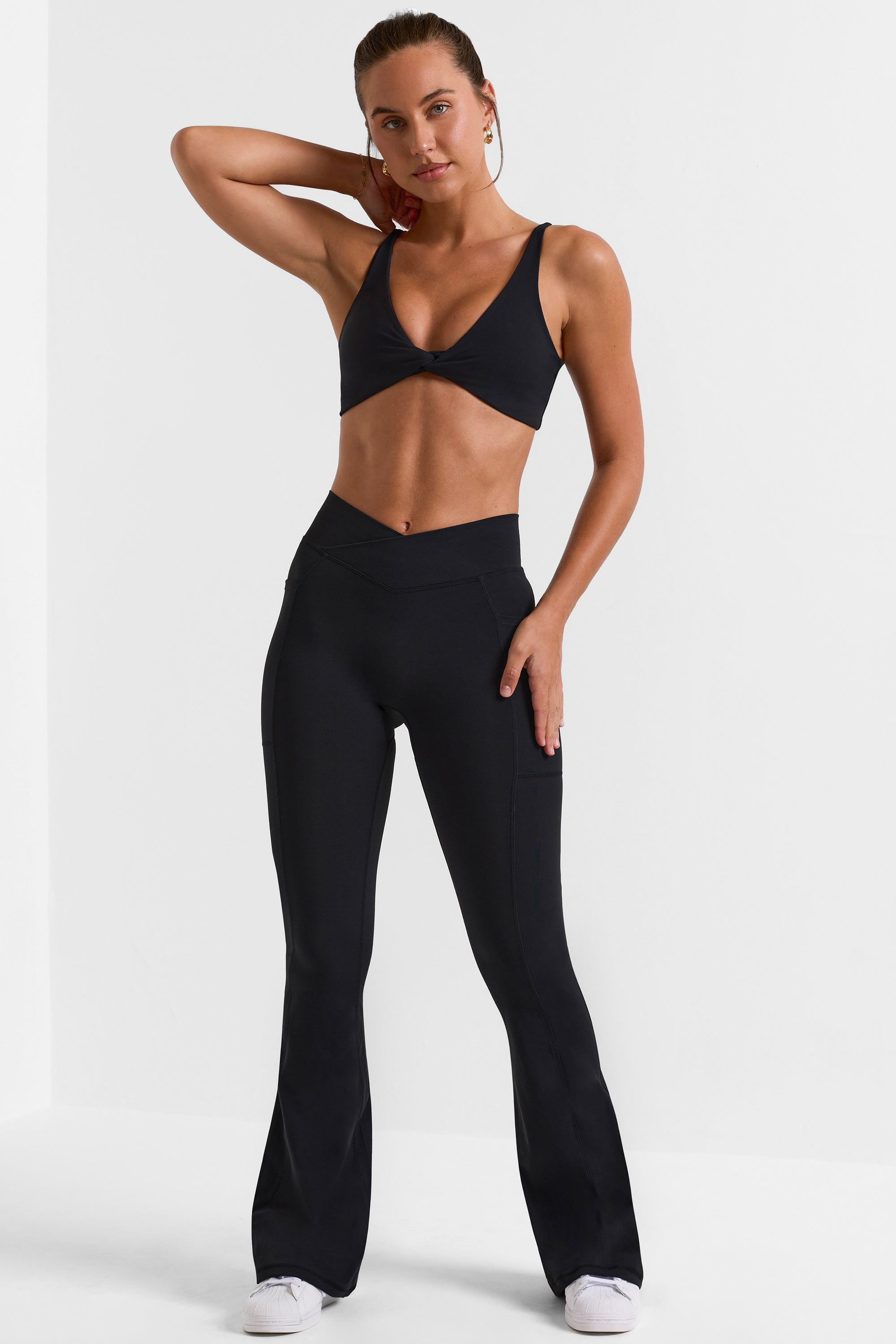 Soft Active V-Waist Flared Leggings in Black