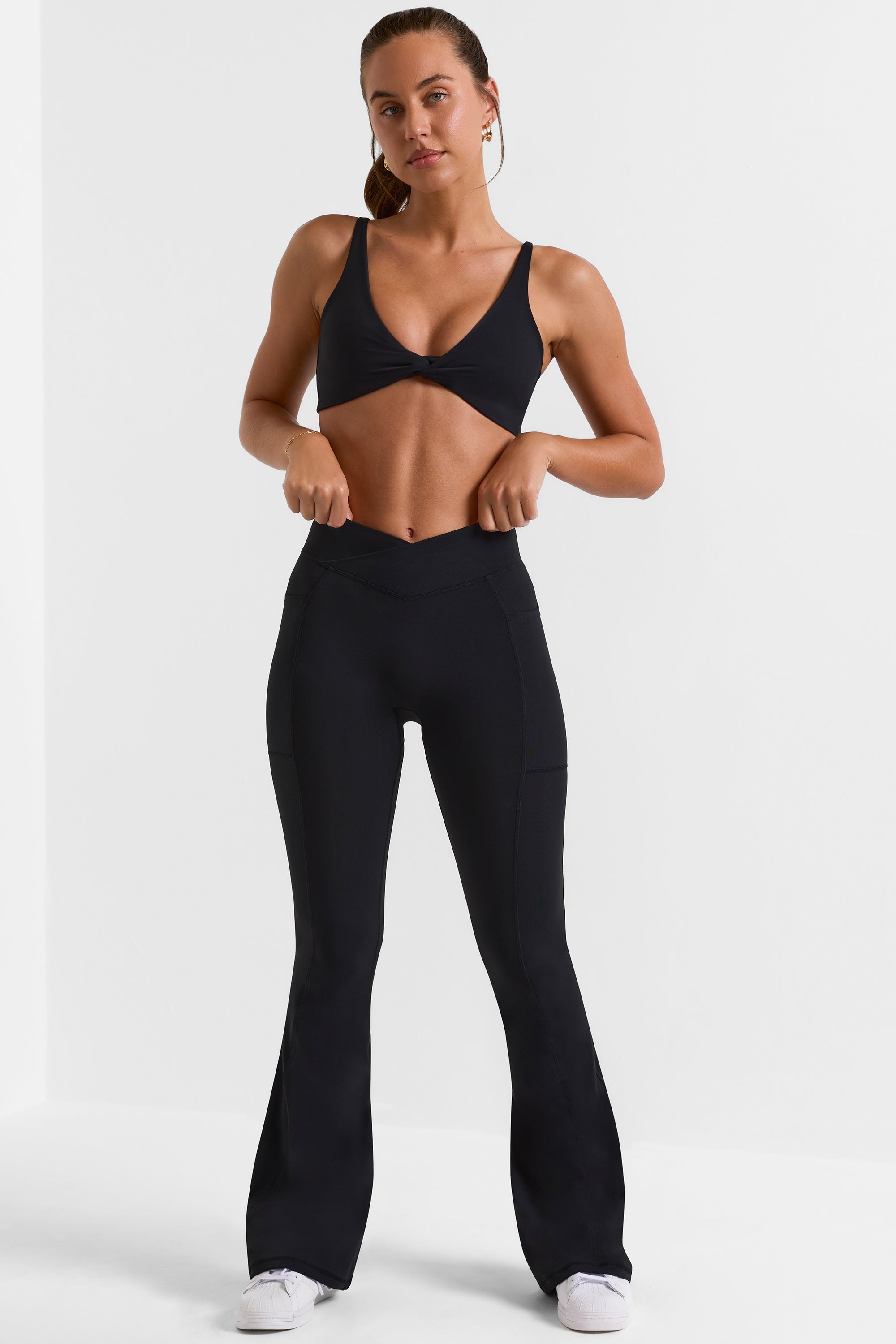 Soft Active V-Waist Flared Leggings in Black